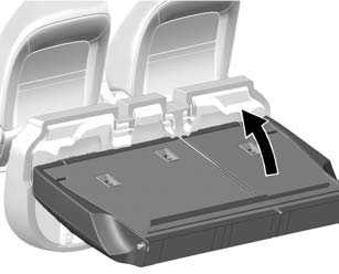 Folding the Seatback